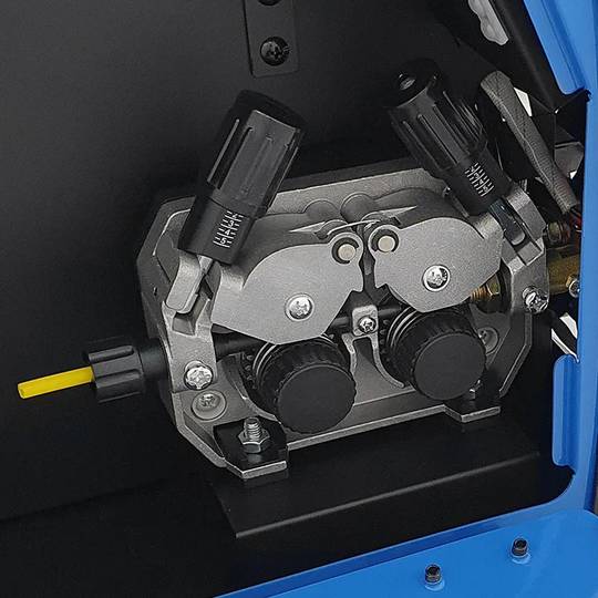 Sherman DIGIMIG 215 DUALPULSE 4R suvirinimo aparatas, 200A, 230V