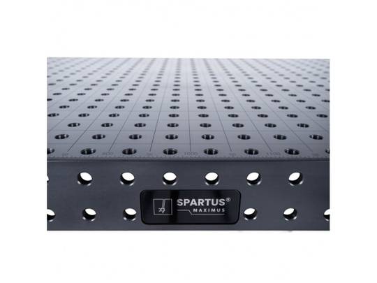 Suvirinimo stalas Spartus Maximus 3D, Ø16, 2400x1200x100mm, 6 kojos su ratukais