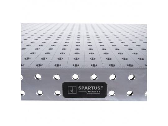 Suvirinimo stalas Spartus Hermes 3D, Ø16, 2000x1000x100mm, 4 kojos su ratukais
