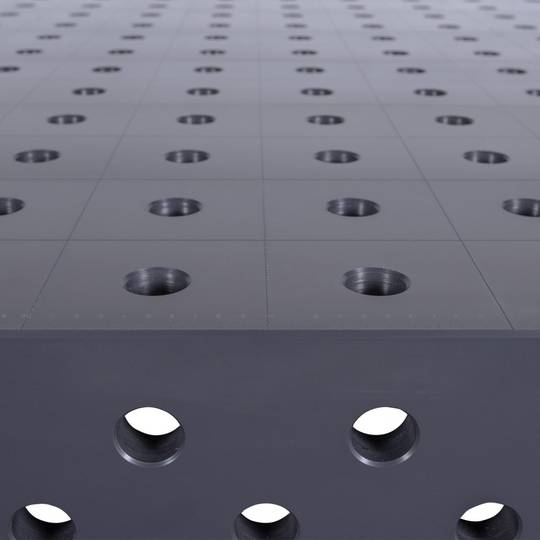 Spartus suvirinimo stalas MAXIMUS 3D 2000 x 1000 x 200, 4 kojos su ratukais