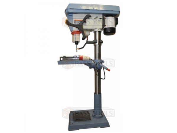 Gręžimo staklės 20mm 400V 1500W